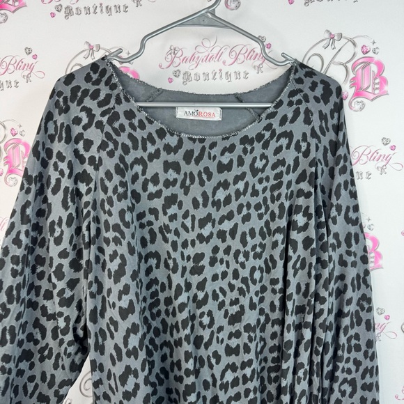 Amorosa long sleeve sparkly trim thread silver Gray Leopard Print Sweatshirt - Picture 6 of 13